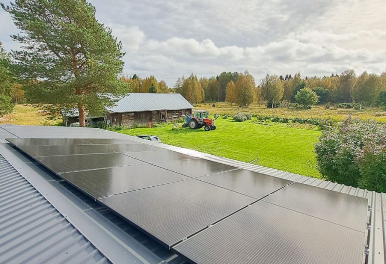 Maaseudulle aurinkopaneelit tuottamaan energiaa